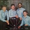 online luisteren The Shepherd's Quartet - Hes Still Workin On Me