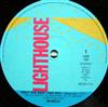 escuchar en línea Wheels - Only The Best Can Win