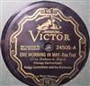 lyssna på nätet Hoagy Carmichael And His Orchestra Don Bestor and His Orchestra - One Morning In May Armful Of Trouble