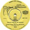 escuchar en línea Count Basie And His Orchestra - Smack Dab In The Middle