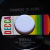 ladda ner album Tompall And The Glaser Brothers - Back In Each Others Arms Again Teardrops Til Dawn