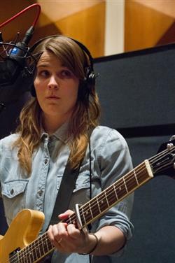 Download Jenny Owen Youngs - Folkadelphia Session 1282015