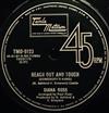 ouvir online Diana Ross - Reach Out And Touch Somebodys Hand Dark Side Of The World